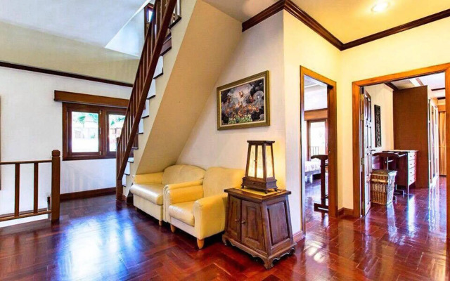 Baan Sawadee Villa