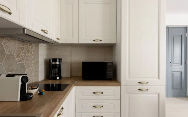 Phaos Cellaria Estate