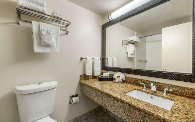 Best Western Plus South Bay Hotel