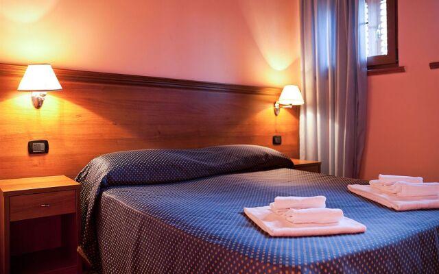 Tindari Resort & Marina Beach