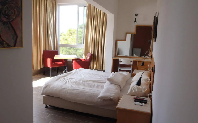 Marom Carmel Center Apartments