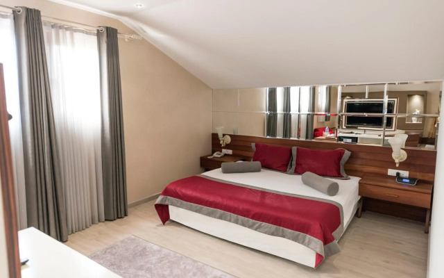 Blueberry Boutique Hotel