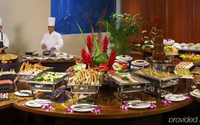 Alohilani Resort Waikiki Beach