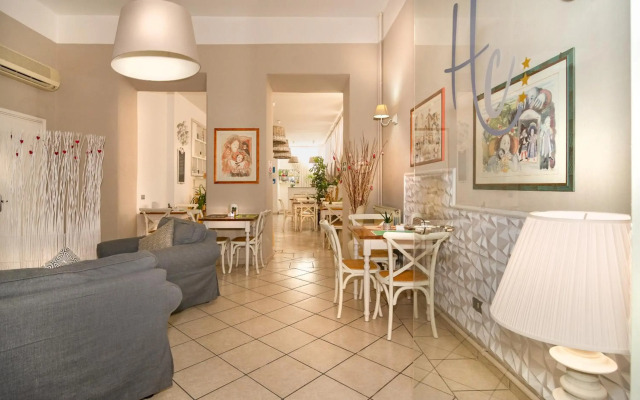 City Hotel