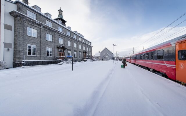 Oppdal Turisthotell