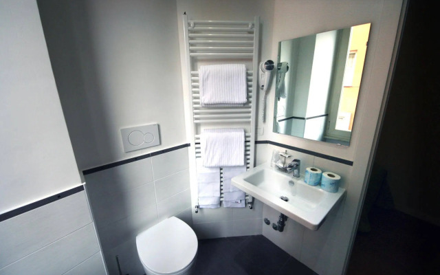 Elle Cavour Guest House