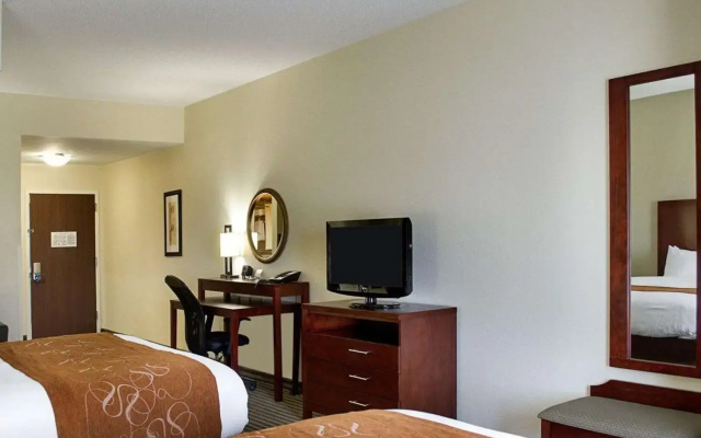 Comfort Suites