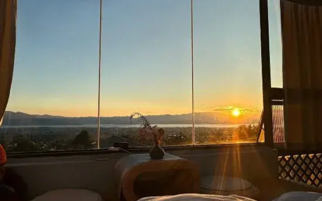 Dali Chuchu Cottage Homestay