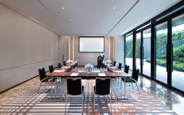 Crowne Plaza Shenzhen World Exhibition and Convention Center by IHG