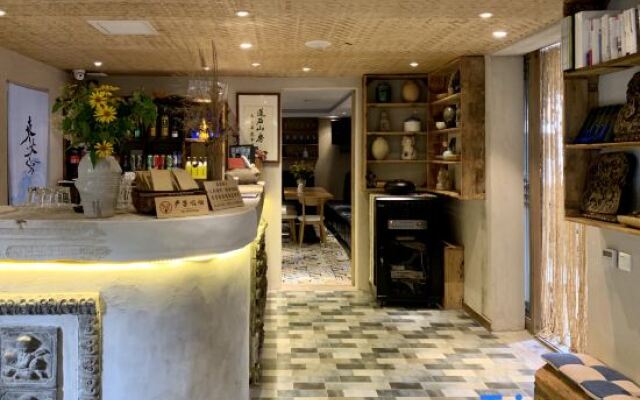 Lianshi Shanfang Guesthouse