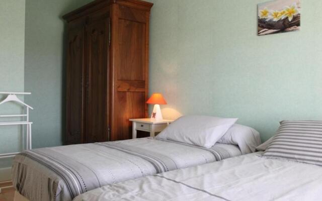 Gite Lerné, 4 pièces, 5 personnes - FR-1-381-486