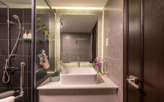 KunKin Luxury Serviced Apartment