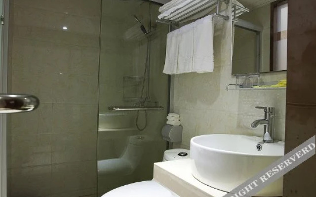 Xindu Business Hotel