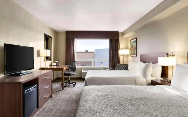 Days Inn & Suites Yorkton