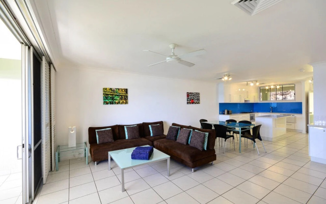 Beach Lodges