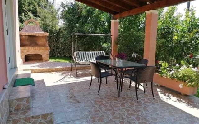 Effi House