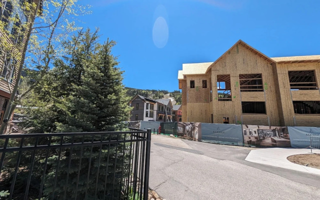 Black Bear 8035 by SummitCove Vacation Lodging