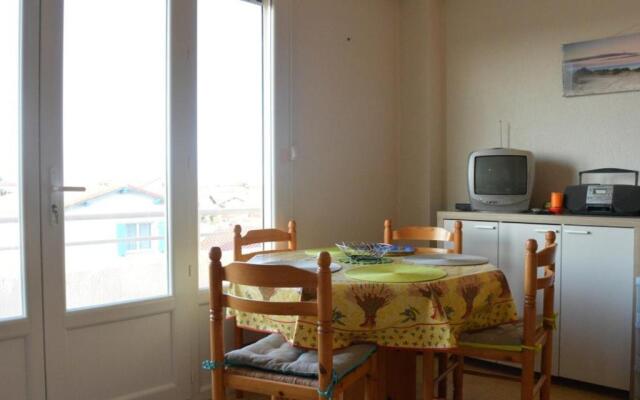 Appartement Saint-Cyprien, 1 pièce, 4 personnes - FR-1-225D-84