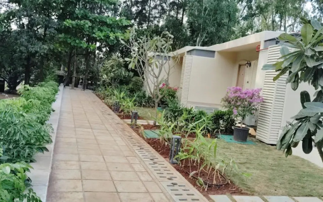 Residency Lake Resort and Spa