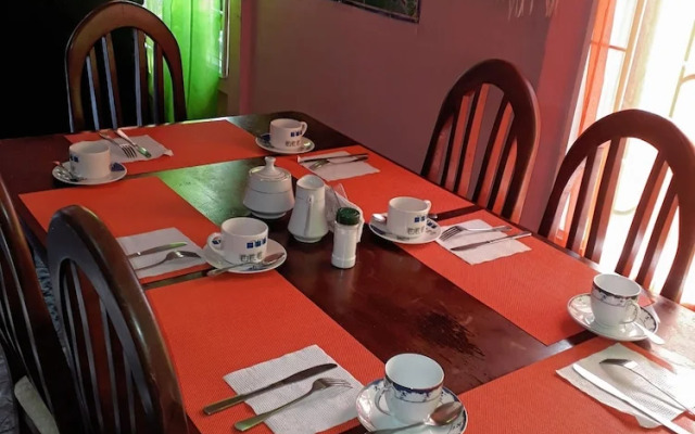 Sunset Inn Valle del Volcan