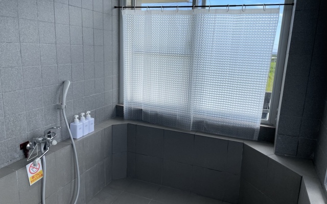JAM ClubHouse Resort – Bathroom – Yomitan