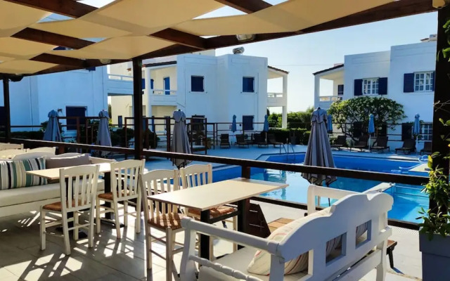 Aelia Apartments