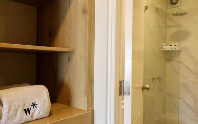 w Fascinating 1BR With Balcony in Miraflores