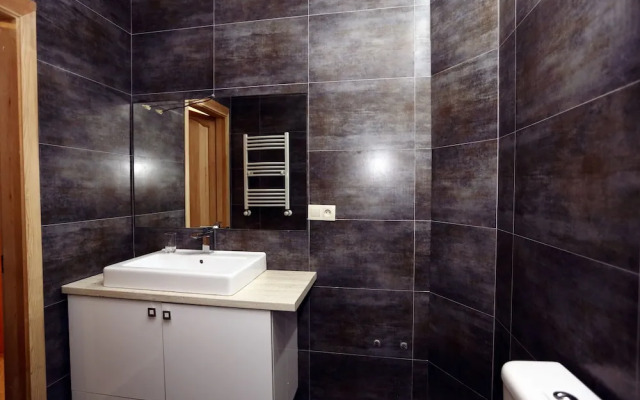 3 Bedroom Apartment near Vake Park