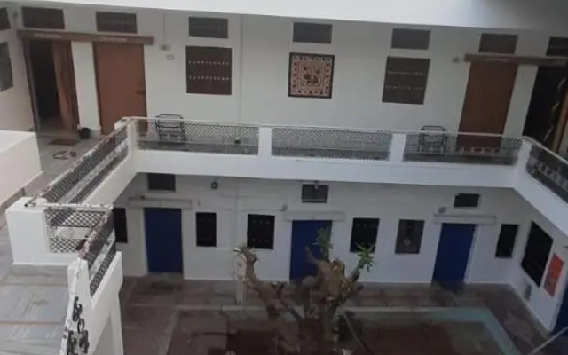 Shiva Guest House