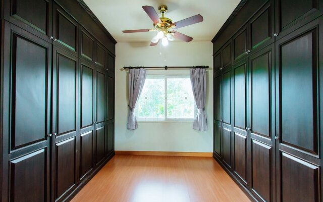 Private Residence Hosted by Sasithorn