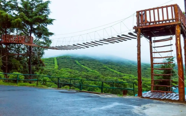 Paso Del Alaska Resort
