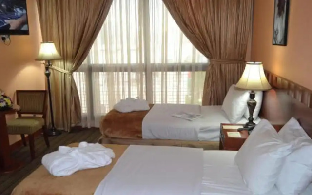 Belvilla Top Stars Hotel Near Gold Souk