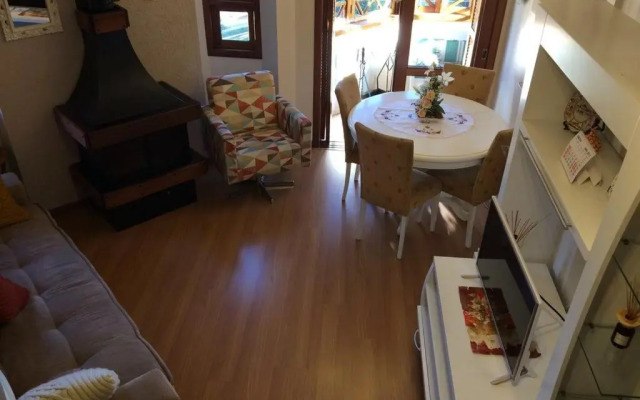 Apto 6 pessoas prox Rua Coberta