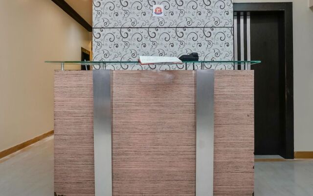 OYO 33421 JayShree Executive Restaurant & Lodge