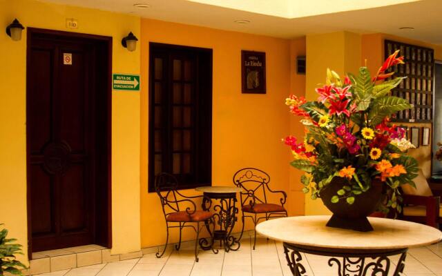 Hotel Plaza Jardín
