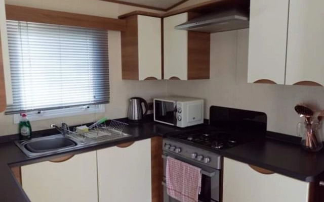 3 Bedroom Caravan at Manor Park Hunstanton