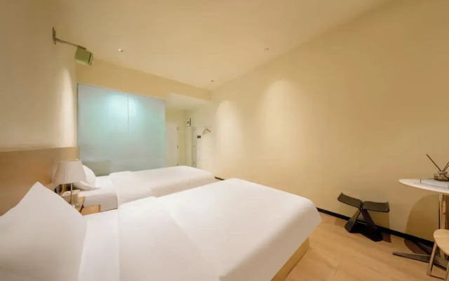 Xiamen Evening Breeze Hotel