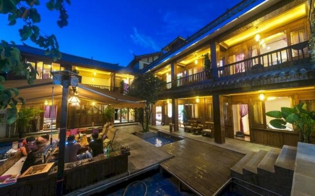 Floral Hotel Lijiang Banshanyunfu