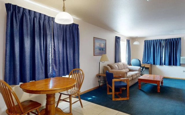 Western Executive Inn