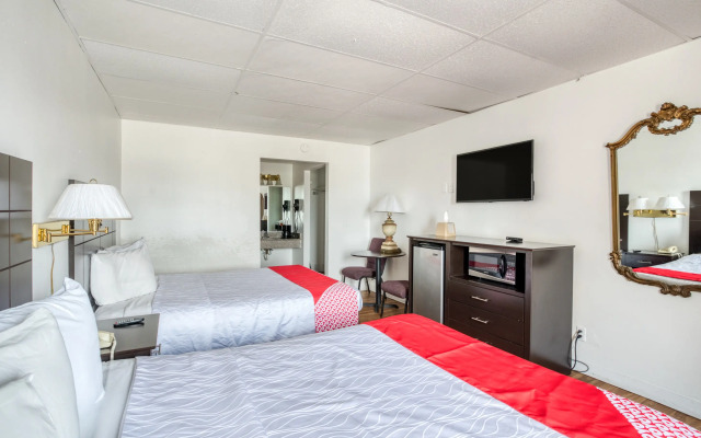 OYO Hotel San Antonio Lackland Air Force Base West