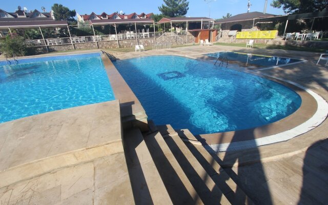 Yasmin Garden Aparts and Villas
