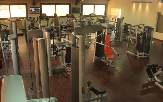 Africana Hotel & Spa
