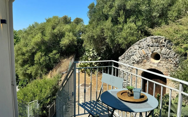 Mare Apartment 4