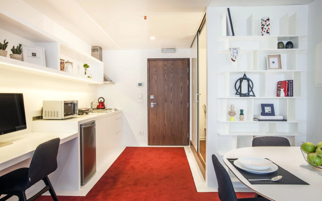 1866 Court & Suites