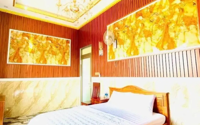 Dream House Hotel
