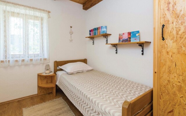 Stunning Home in Vir With 3 Bedrooms and Wifi