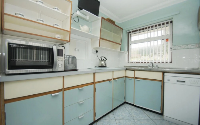 Dean Court Bungalow Parking by Brighton Holiday Lets