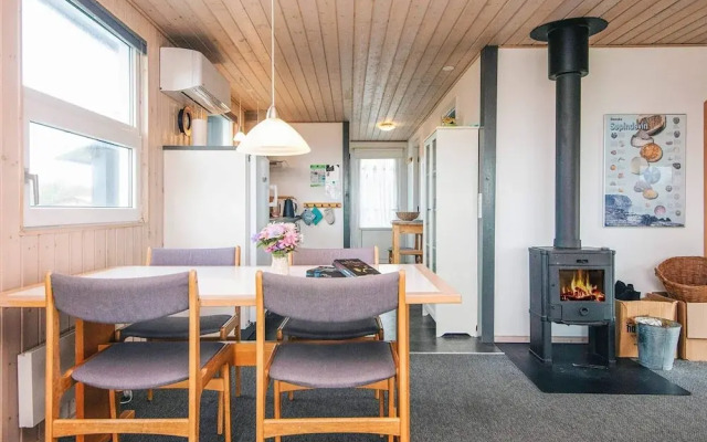 Seaside Escape With Swing - By Traum Ferienwohnungen