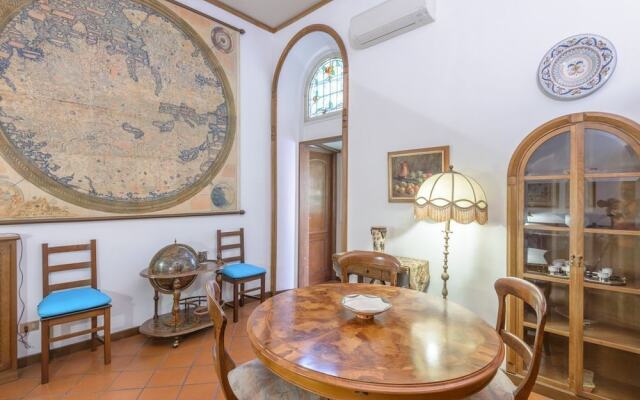 Luxury City Center Apartment