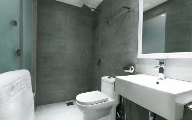 Hotel 99 - Sri Petaling